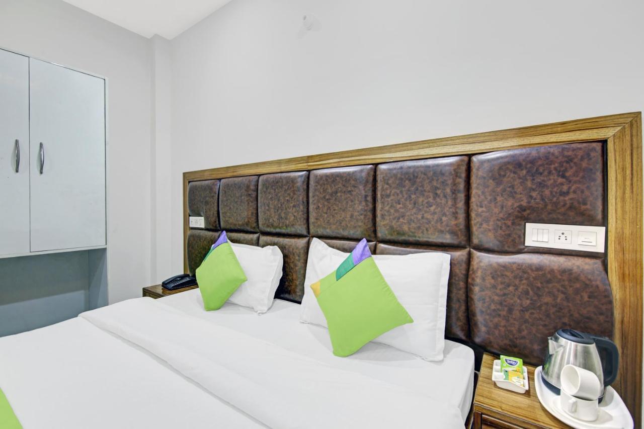 Hotel Treebo Royal Salute, Zirakpur Zewnętrze zdjęcie