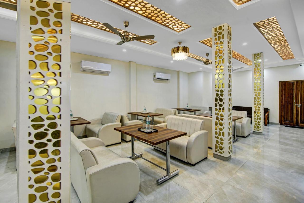 Hotel Treebo Royal Salute, Zirakpur Zewnętrze zdjęcie