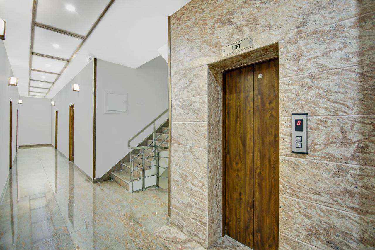 Hotel Treebo Royal Salute, Zirakpur Zewnętrze zdjęcie